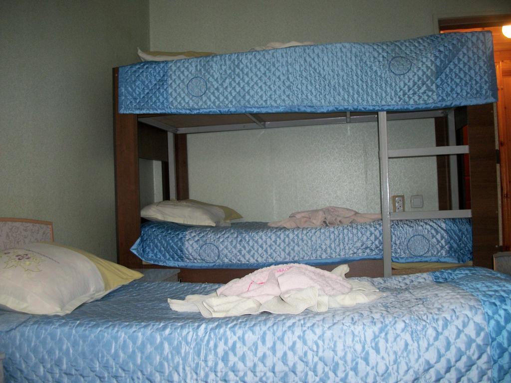 ホテル Enirest カラコル 部屋 写真